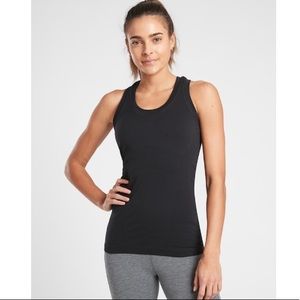 NWT Athleta Momentum Tank // Black